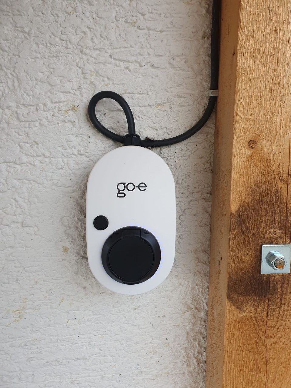 11 kW go-e Wallbox E-Ladestation direkt am Ferienhaus im Böhmerwald