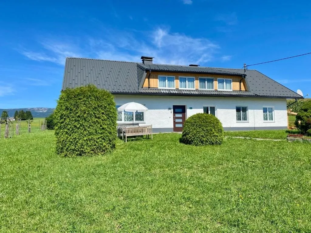 Ferienhaus im Böhmerwald mit großem Garten und Blick über die Wiesen in Schwarzenberg, Oberösterreich